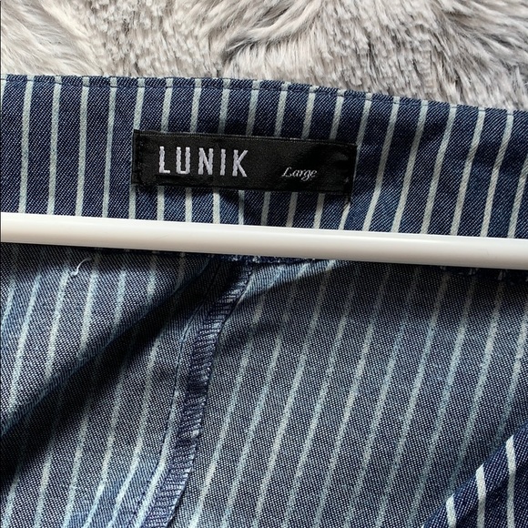 Super cute wrap dress - Picture 5 of 6